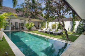 Villa Mia by Villa Finder